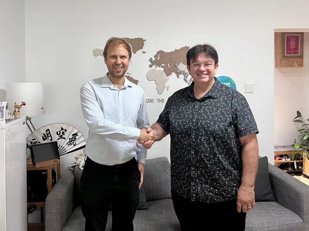 New SmartAir distribution partnership announcement.